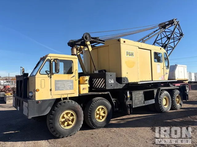 1972 P & H 670TC 70 ton 8x4 Lattice-Boom Truck Crane