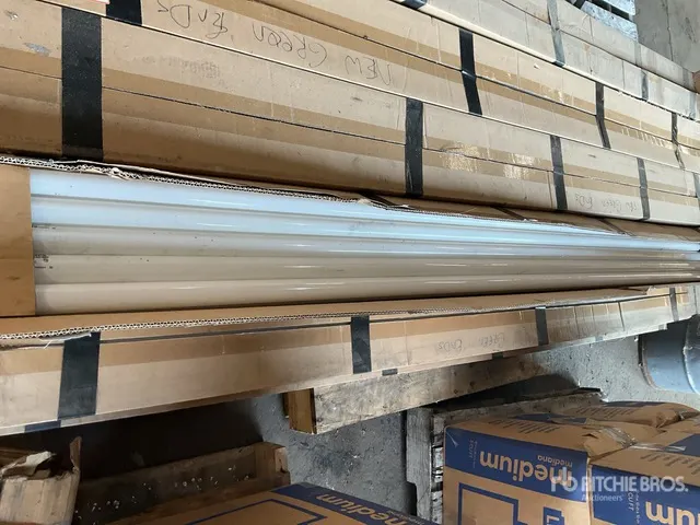 Quantity of 96 in Fluorescent Bulbs