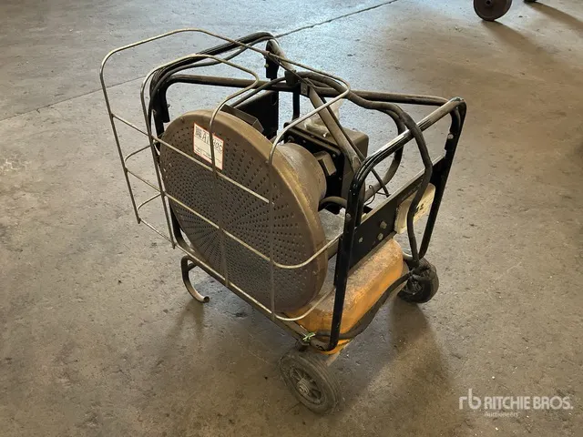 VAL6KBE5S 111000 BTU Space Heater