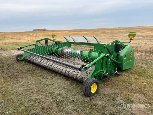 2017 John Deere 615P 15 ft Combine Pickup Header