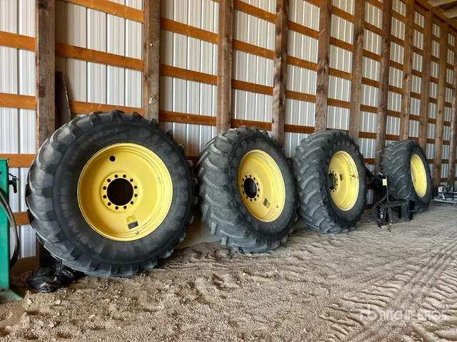 Quantity of (4) Firestone 600/65R38 Tires