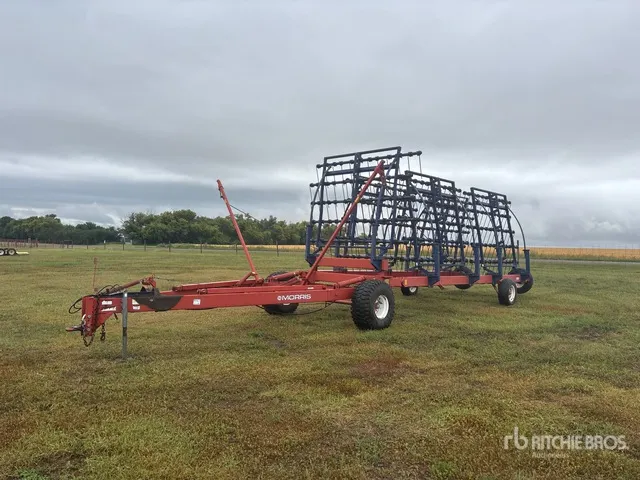 2000 Morris Field Pro 50 HHB 50 ft Mid Harrow
