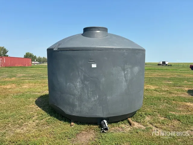 QMP 3400 gal Water Tank