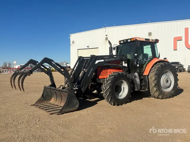 2005 Agco RT120 4WD Tractor
