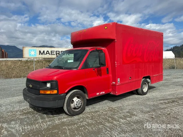 2007 Chevrolet Express 3500 4x2 Van Truck
