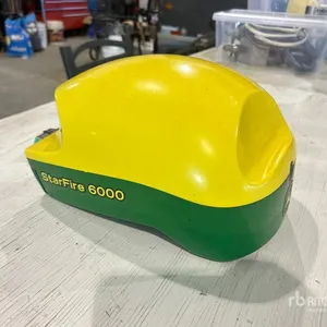 John Deere StarFire 6000 GNSS Receiver