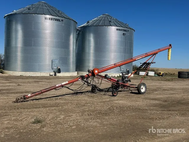 Sakundiak HD6-41 6 in x 41 ft Grain Auger (Inoperable)