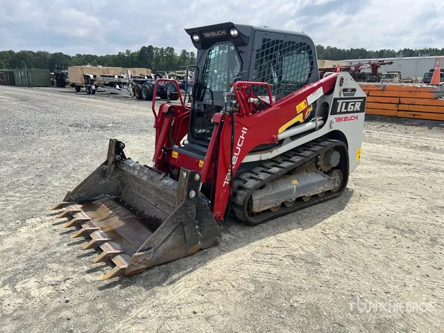 2024 Takeuchi TL6R Compact Track Loader