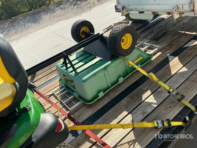 2020 John Deere S240 Lawn Mower