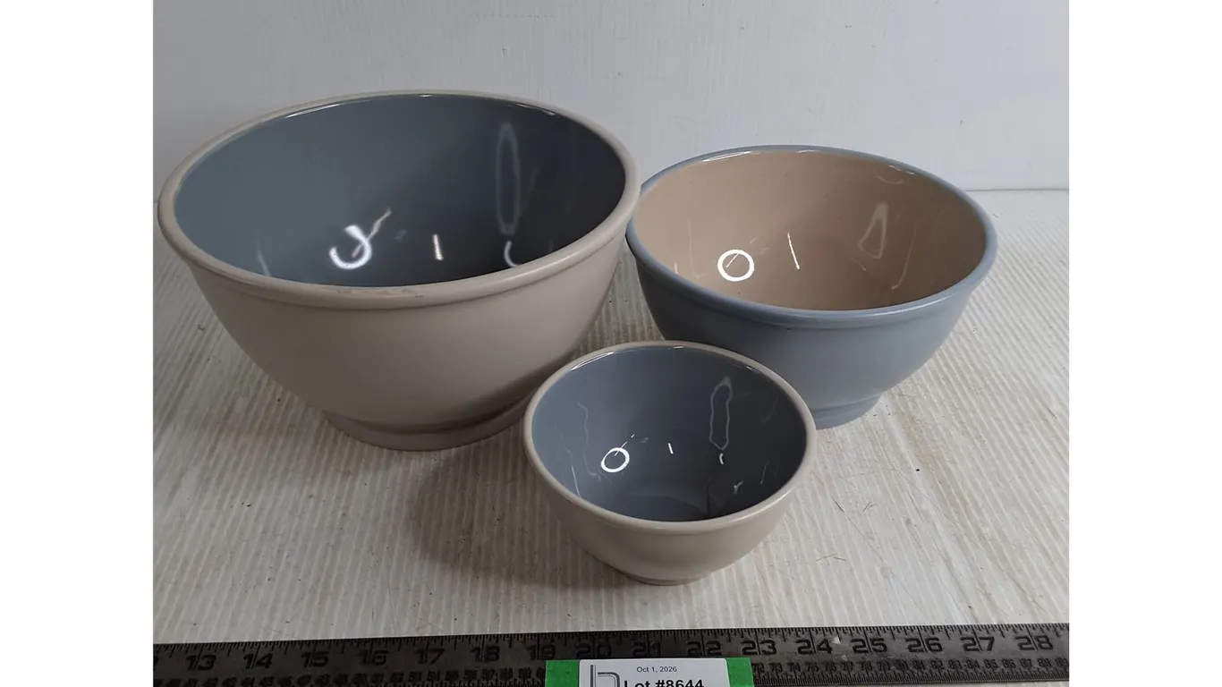 Set of 3 Stoneware Mixing Bowls - 10", 8", 5.5" Diameters
