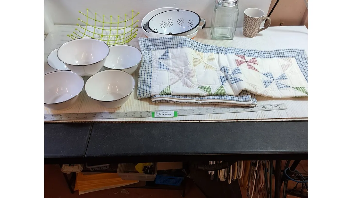 (2) Pillow Cases (28x23"), Fruit Bowl, Jar, Bowls, Mug