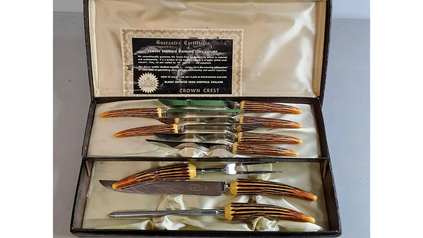 Sheffield Crown Crest Meat Carving Set