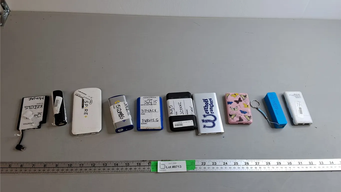 (10) Power Banks- Untested, Can't Ship