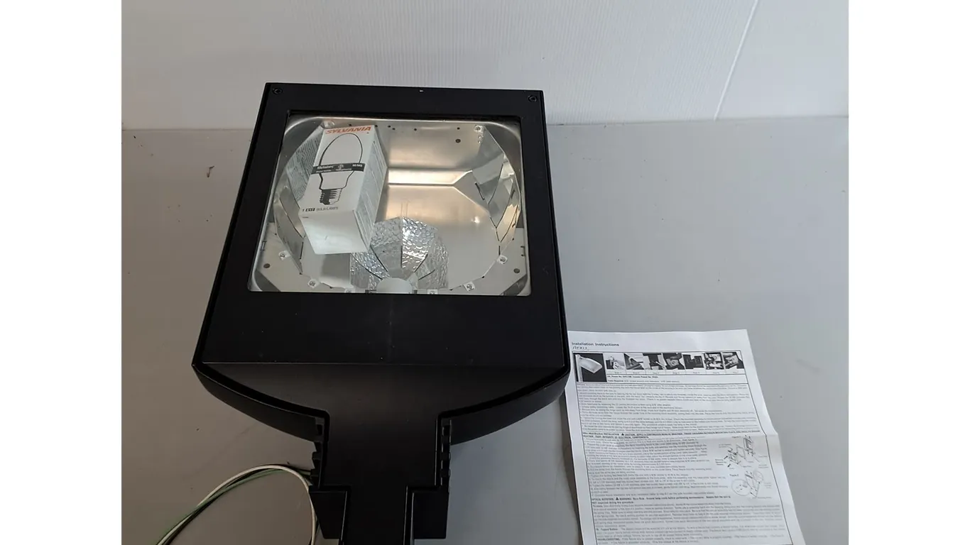 Industrial Outdoor Light Fixture- Untested, Can't Ship