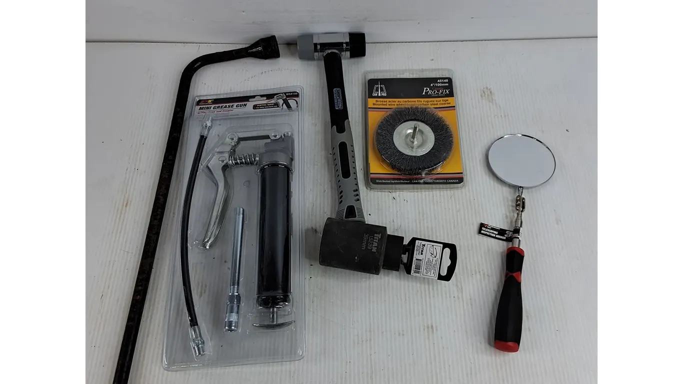 Mini Grease Gun, Lug Wrench, Mallet, Inspection Mirror, Wire Wheel Brush, Socket