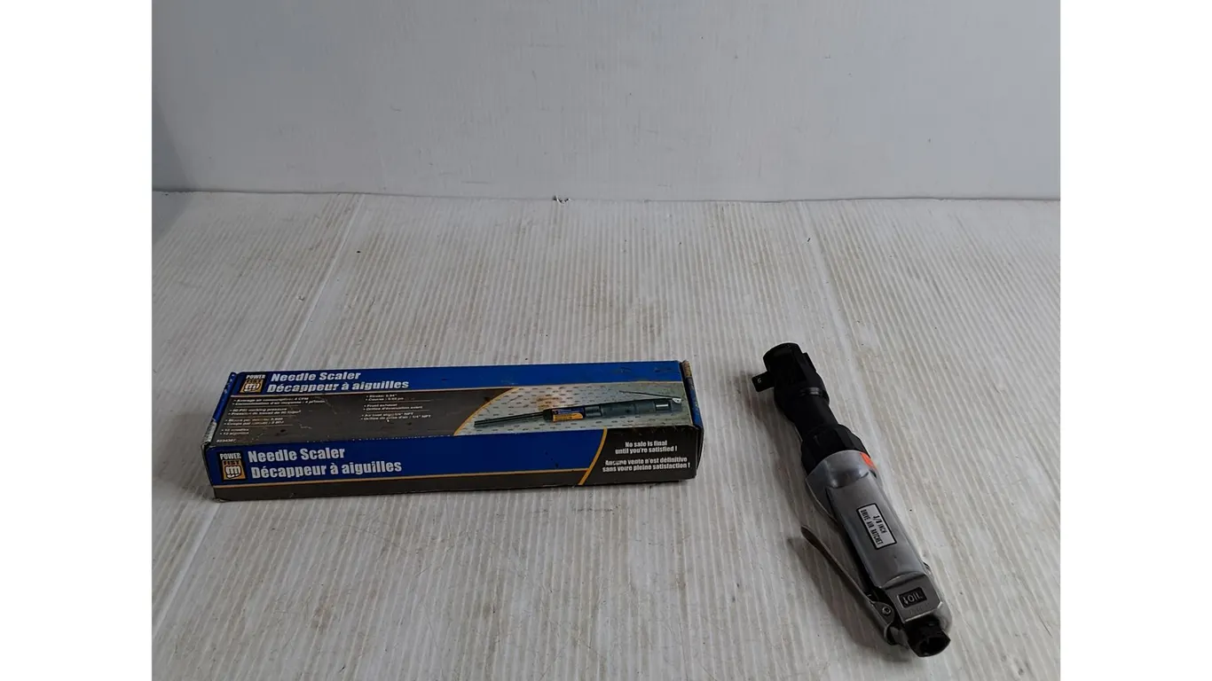 (2) Air Tools; Needle Scaler & 3/8" Drive Air Ratchet