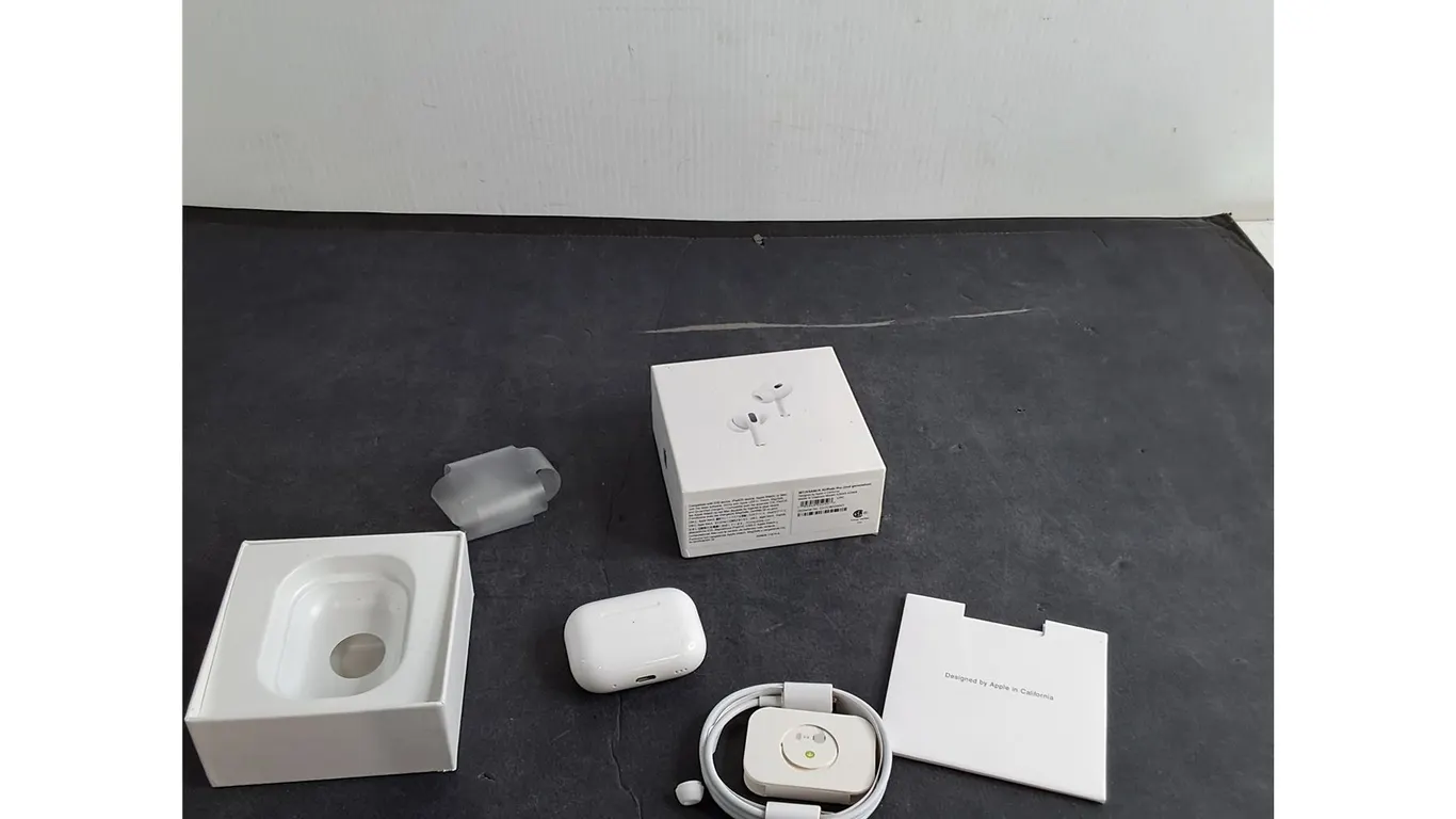 Airpod Pros (cannot authenticate, appear NIB)