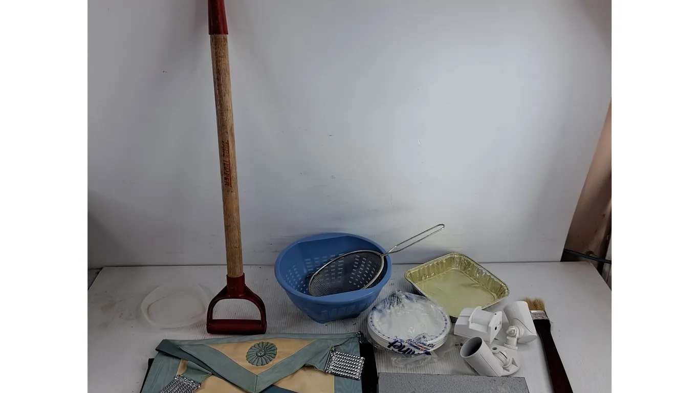 Garden Edger, Strainers, Light Fixture, BBQ Brush, Paper Plates, Locking Box, Misc, Pickup Preferred