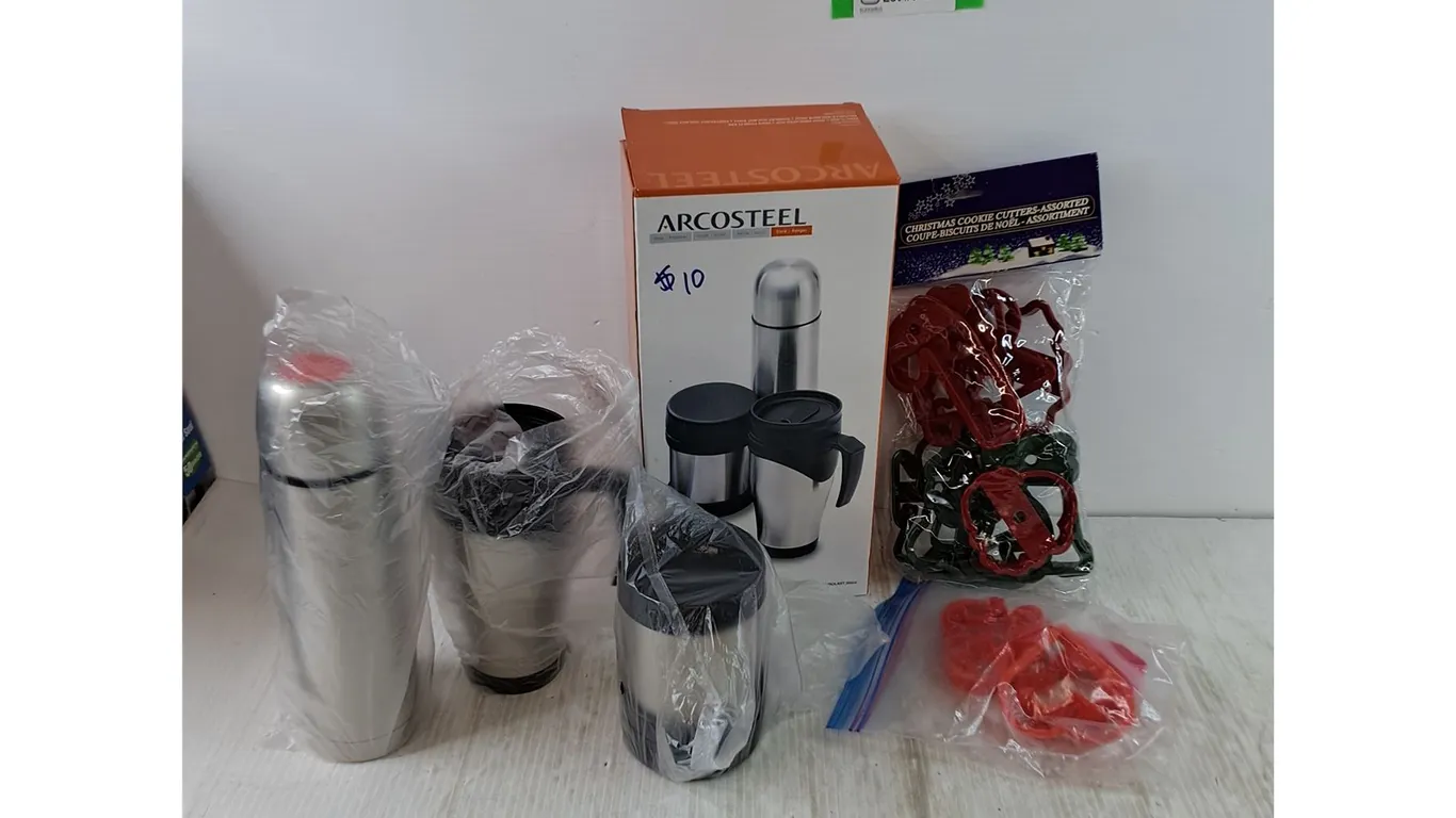 Arcosteel Flask, Food Flask, Insulated Cup with Box, Assorted Christmas Cookie Cutters