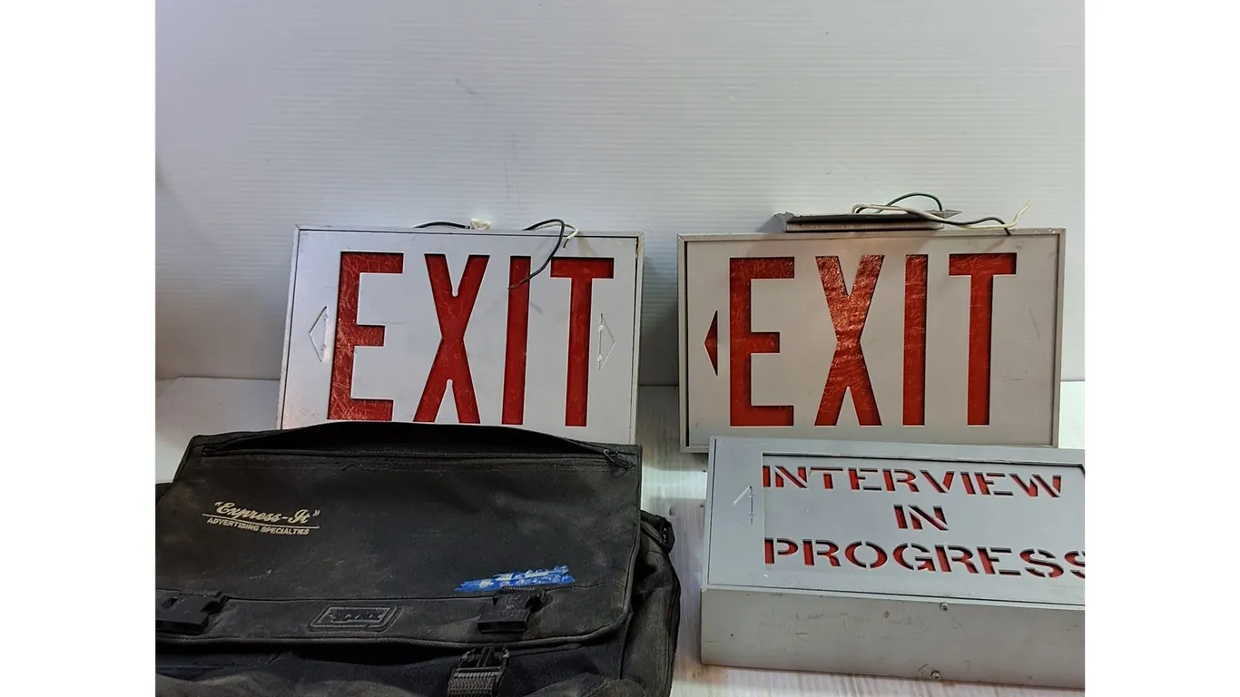 Exit/Interview in Progress Signs, Laptop Bag