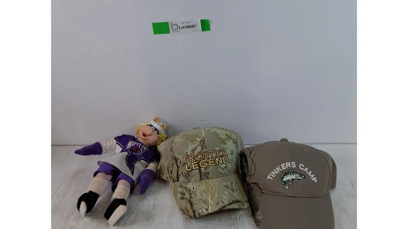 Miss Piggy Muppets NHL Doll, (2) Ball Caps, Tinker Camp and Frontier Legend