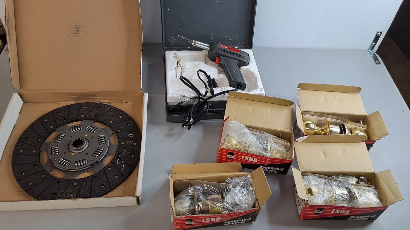 Soldering Gun-Powers On, Clutch Plate & (4) Doorknob Sets