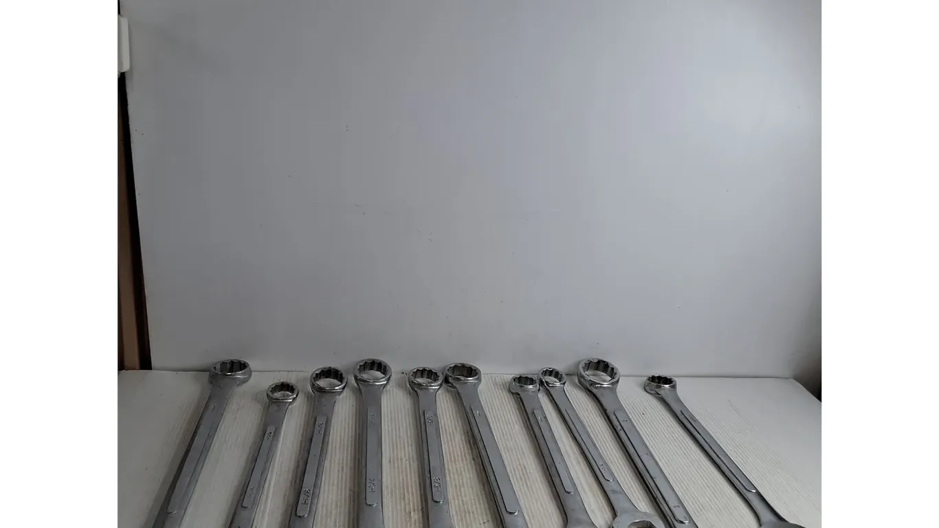 (10) Piece Large Combination Wrenches 1-5/16"-2" ( cannot ship)