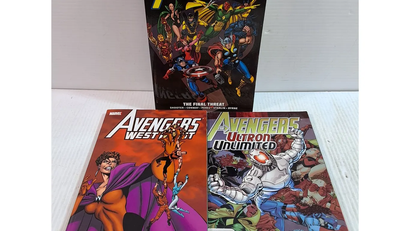 (3) Marvel Avengers Graphic Novels