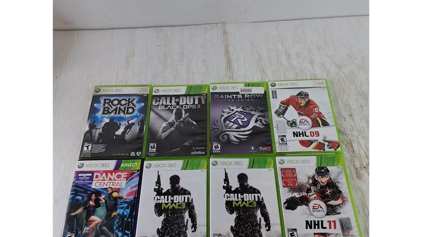 (8) XBOX 360 & Kinect Games, Call of Duty, Saints Row, Rock Bnd, Dance Central, NHL