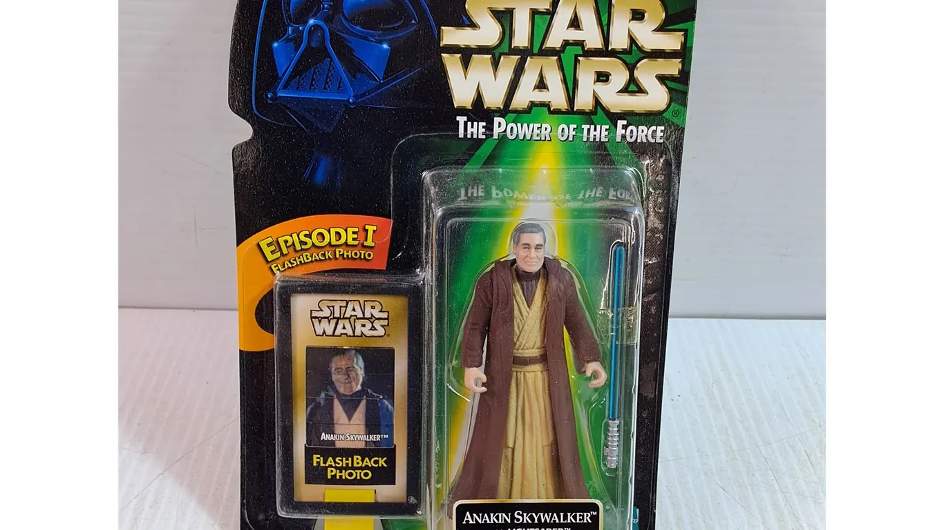 Vintage Star Wars:The Power of the Force Anakin Skywalker Action Figure (NIB)
