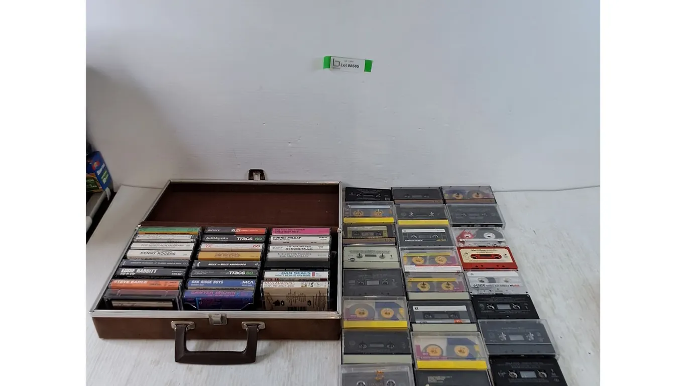 Assorted Cassette Tapes, Charley Pride, Kenny Rogers, Six Fat Dutchmen, Jim Reeves