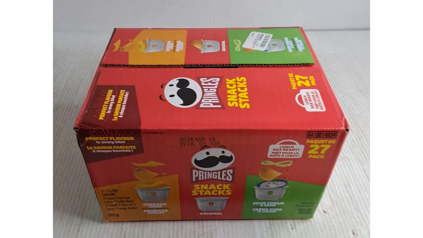 Sealed Pringles Box of 27 Lunch Box Size Snack Stacks