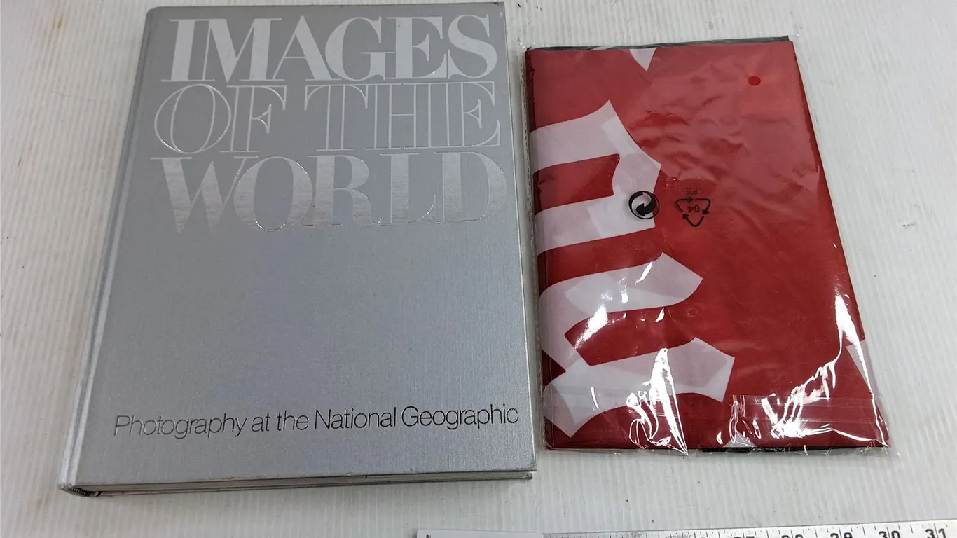 Images of the World Book, Pilsner Flag