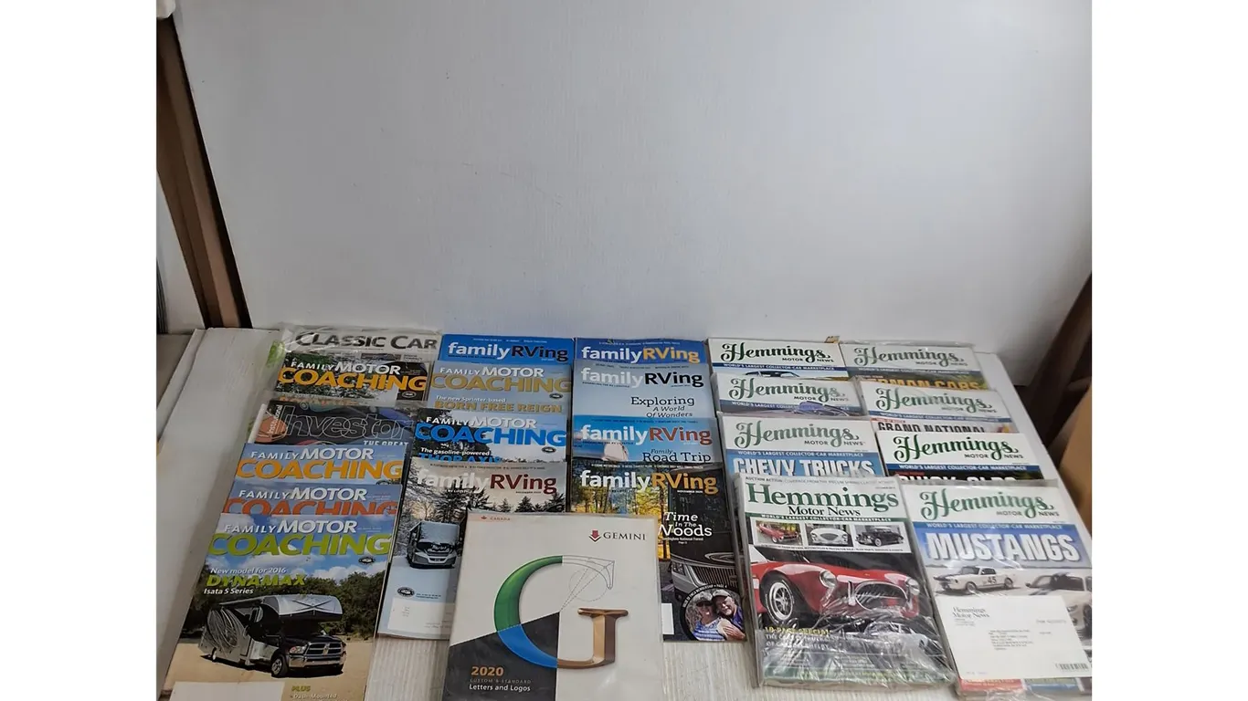 (20+) Automotive/RV/Investor Magazines