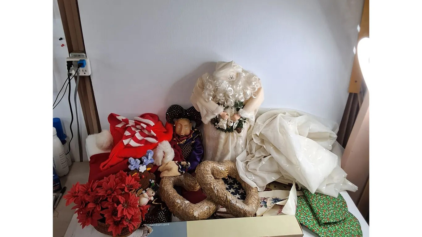 * Large Assorted Decor Lot (Christmas, Draperies, Ornaments, USA Place Mats, Candle Holder, Misc.)