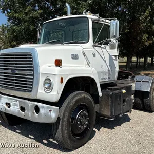 1982 Ford LN9000 semi truck