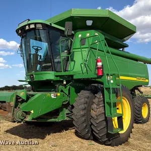 2000 John Deere 9750 STS combine