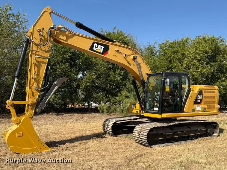 2018 Caterpillar 323 TC excavator