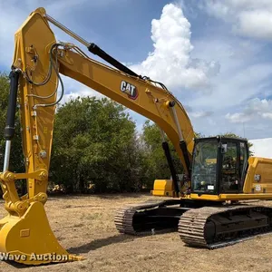 2022 Caterpillar 330 excavator