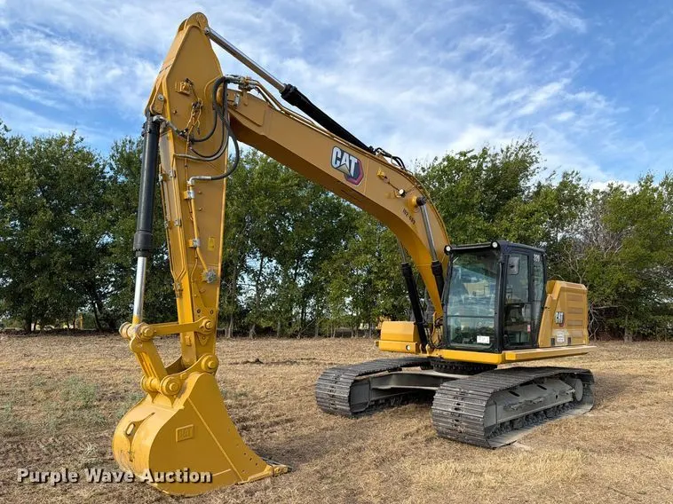 2023 Caterpillar 320 TC excavator