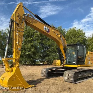 2022 Caterpillar 320 excavator