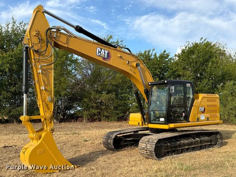 2022 Caterpillar 320 TC excavator