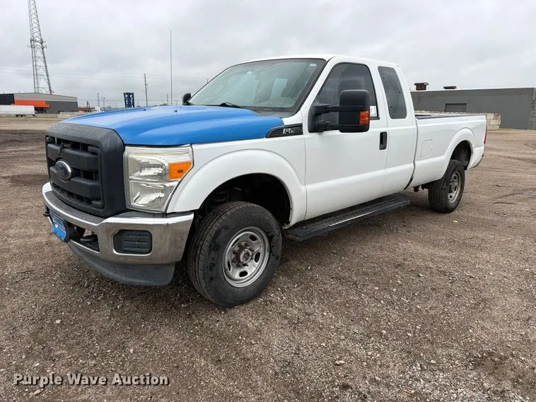 2015 Ford F250 Super Duty XL Ext. Cab pickup truck