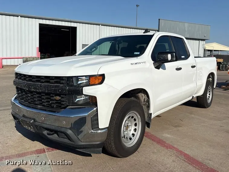 2021 Chevrolet Silverado 1500 Crew Cab pickup truck