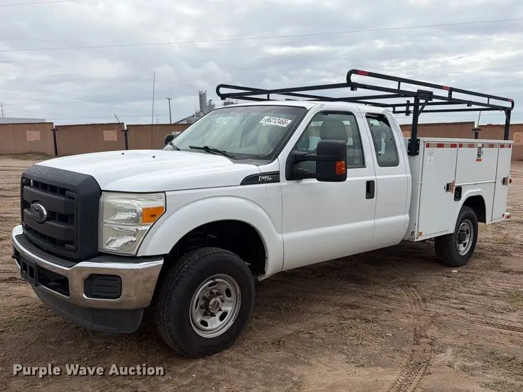 2014 Ford F250 Super Duty Ext. Cab utility bed pickup truck