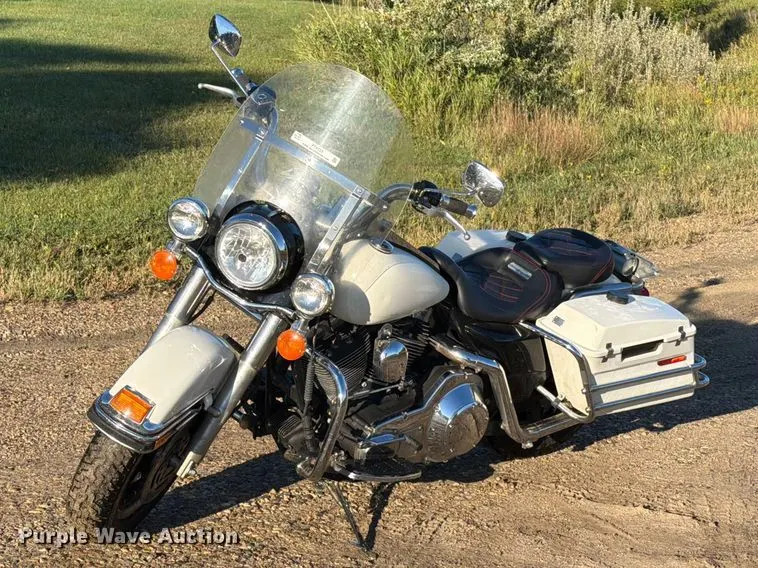 2005 Harley-Davidson Road King Police motorcycle