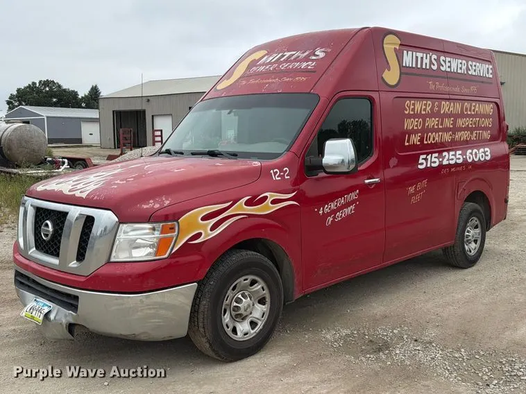 2012 Nissan NV3500HD van