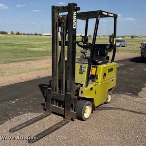 Clark C500-30 forklift