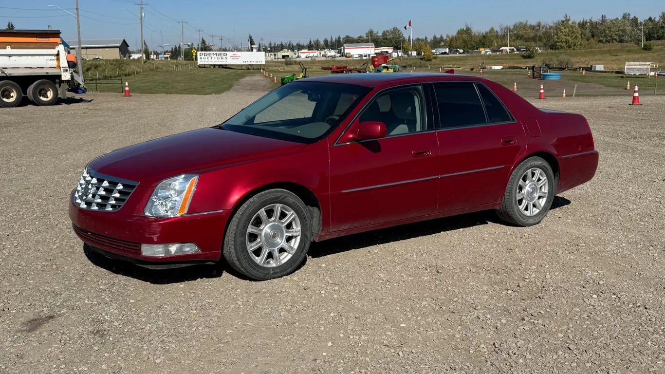 2009 Cadillac DTS FWD Sedan