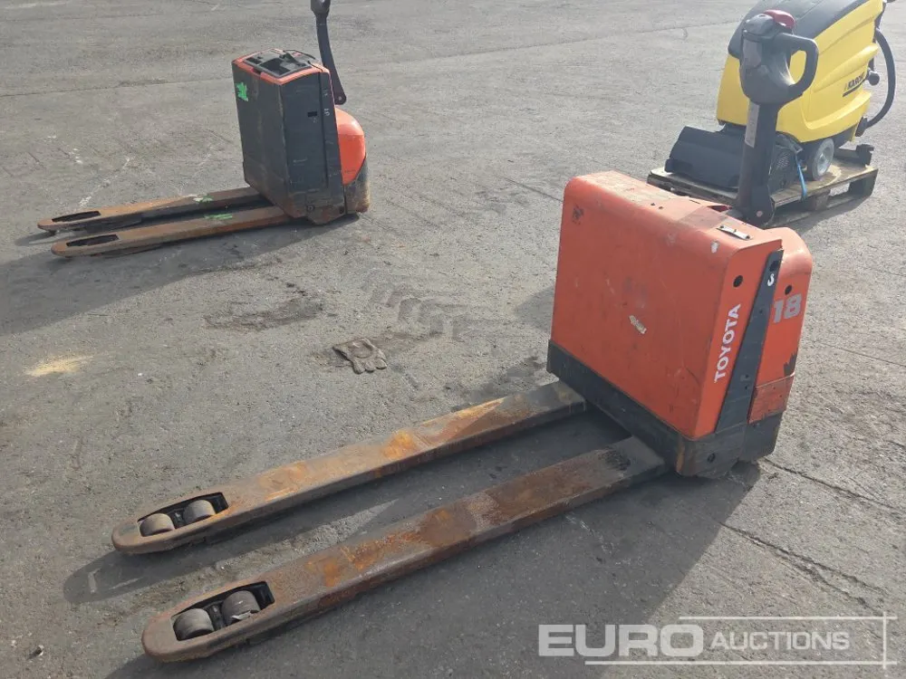 Toyota 7PM18 Walk Behind Electric Pallet Truck (No Batreries)